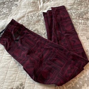 Nike women leg a see leggings size S maroon